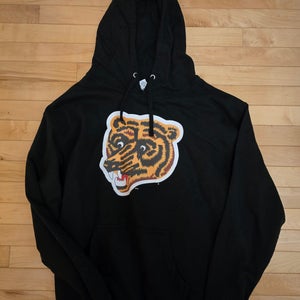 Black Men's Large Sweatshirt (Used)