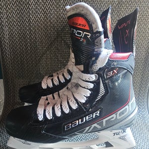 2024 Hockey Skates Extra Wide Width 7.5 (Used)