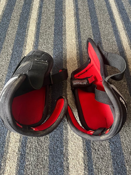 Senior Small CCM Jetspeed FT475 Elbow Pads (Used)