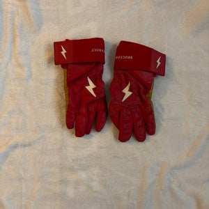 (Used Once) Bruce Bolt youth large long cuff batting glove red