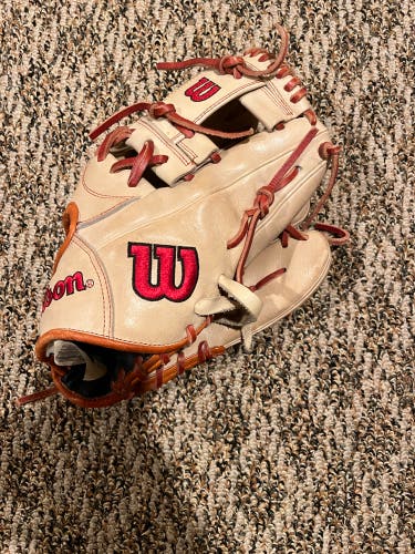 Wilson A2000 1787 RH Baseball Glove 11.75" (New)