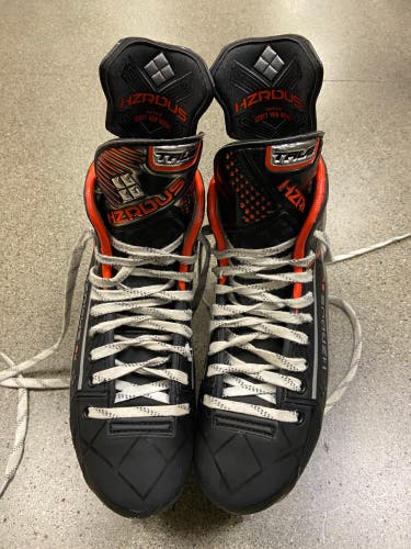 True HZRDUS 9X Hockey Skates Regular Width 10.5 (Used)