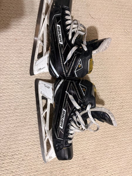 Bauer Supreme 1S Hockey Goalie Skates Pro Stock 9 (Used)