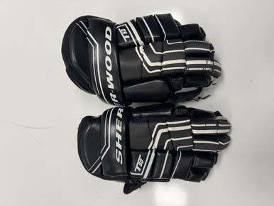 Used Sher-wood T 50 Junior Gloves Black 10" 11860-S000299350