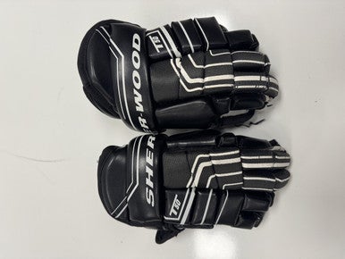 Used Sher-wood T 50 Junior Gloves Black 10" 11860-S000299350