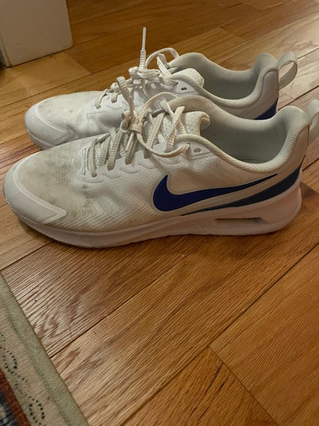 Nike Trainers White Unisex Size M 11.5 Used Comfortable
