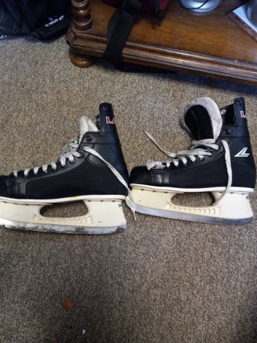 Lange 500 Senior Size 8 Hockey Skates (Used)