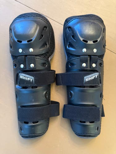 SHIFT Motocross / Dirt Bike Shin Guards Unisex (Used) -OS