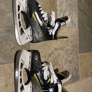 Bauer Vapor X4 Hockey Skates Regular Width Size 3.5 (Used)