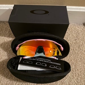 Unisex One Size Fits All Oakley Radar EV Pitch Sunglasses (New)