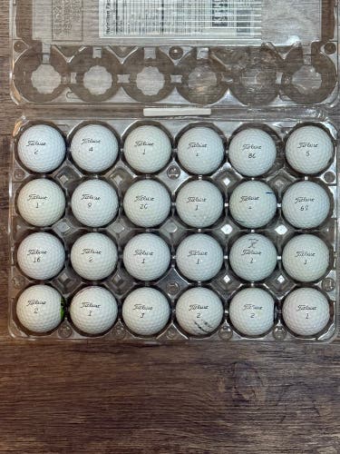 24 Titleist Pro V1 Golf Balls - 4A Near-Mint Condition