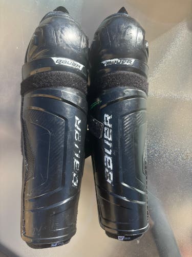 Junior Bauer X Shin Pads 12" (Used)