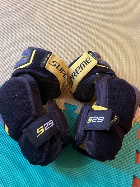 Junior Medium Bauer supreme 3s Elbow Pads (Used)