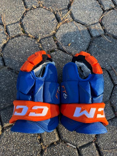CCM JetSpeed FT6 Gloves 13" (Used)