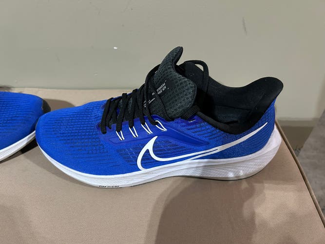 Blue Men's Size M 11.0 (W 12.0) Adult Nike Zoom Pegasus 39 Shoes (Used)