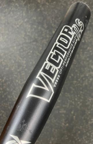 Used Reebok VECTOR TLS BB/SB Youth Bat 32" 11497-S000152924