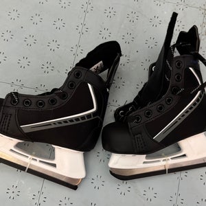 Hockey Skates 13 (New)