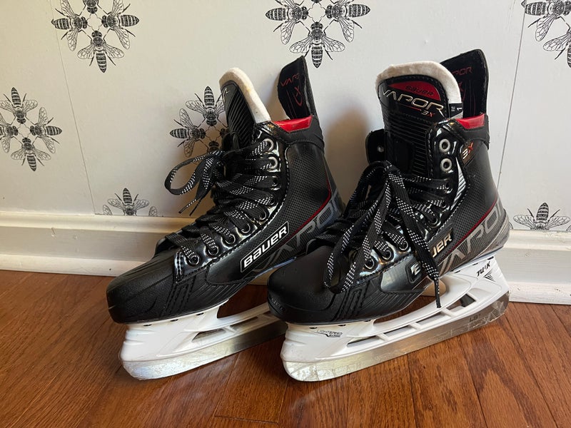 Bauer Vapor 3X Hockey Skates Regular Width Size 5.5 (New)