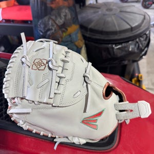 Elite Series Easton LH Catcher's Softball Glove 33" (New)