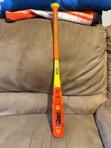 2025 Easton Hype Fire Composite USABat Certified Bat (-11) 17 oz 28" (Used)