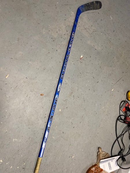 Senior Sher-Wood Right Handed Hockey Stick (Used) Crosby Curve 95 Flex
