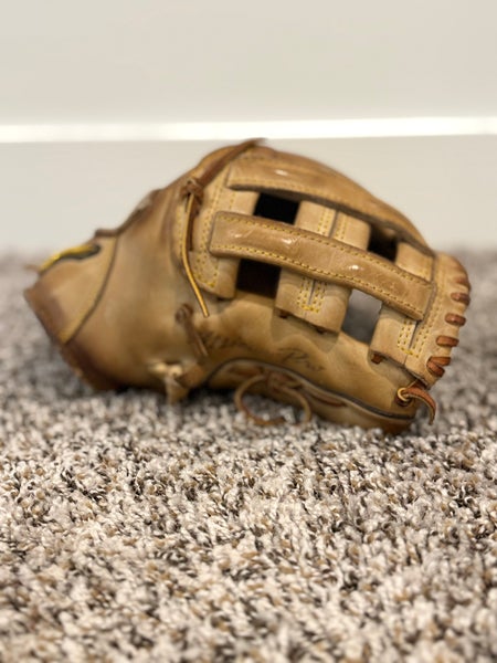 Mizuno Pro RH Infield Baseball Glove 11.75" (Used)