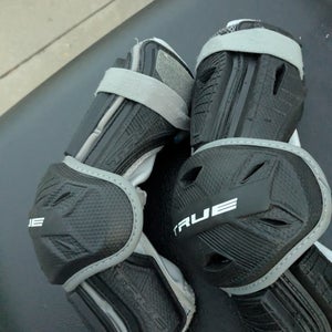 Lacrosse Elbow pads - Large - TRUE Frequency