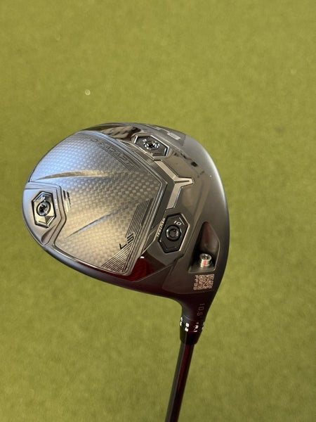 Cobra DS Adapt LS 10.5 60G 6.5 X-Stiff Denali shaft Black MINT