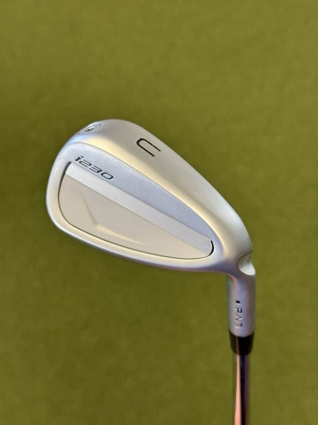 PING I230 Gap U Wedge Black Dot Dynamic Gold 105 R300 Regular flex Steel