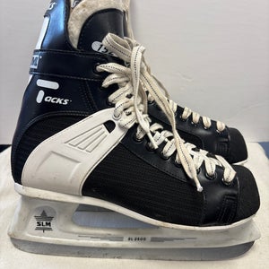 CCM Tacks 152 Hockey Skates Regular Width 9 (Used)