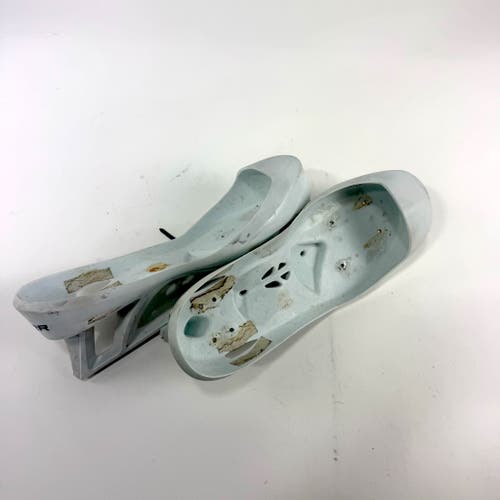 Used Bauer Goalie Cowlings | SIze 11 | Scott Darling #33 | E231