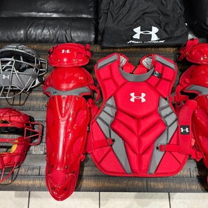 Under Armour Pro 4 Series Catcher's Set (New)