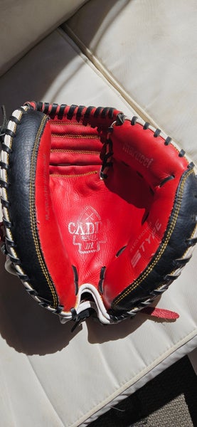Marucci RH Catcher's Caddo Baseball Glove 31" (Used)