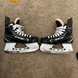 CCM RibCor Hockey Skates Regular Width 8.5 (Used)