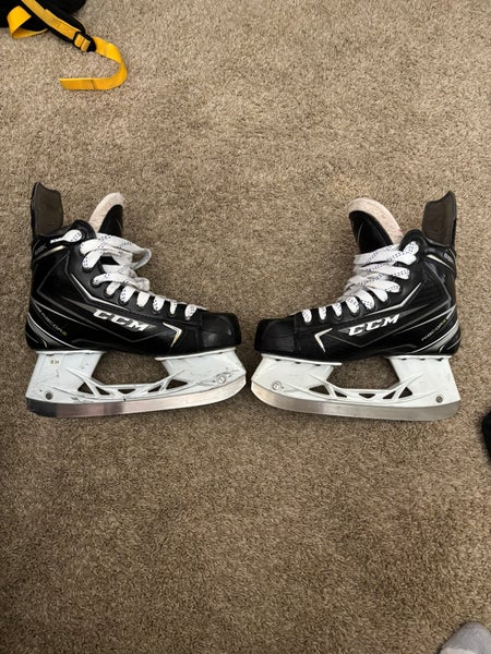 CCM RibCor Hockey Skates Regular Width 8.5 (Used)