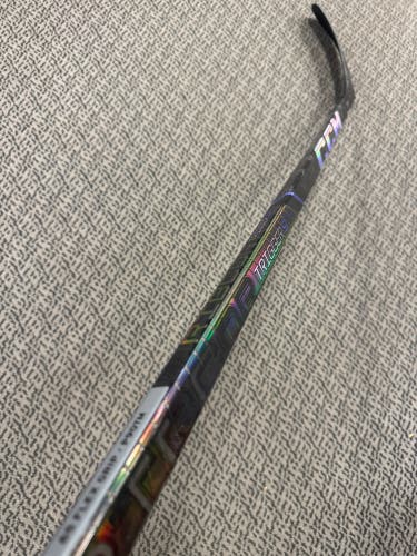 Intermediate CCM RibCor Trigger 9 Pro Right Handed Hockey Stick P90TM (New) 65 flex