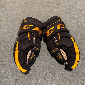 2 pairs of CCM Gloves 14" (Used)