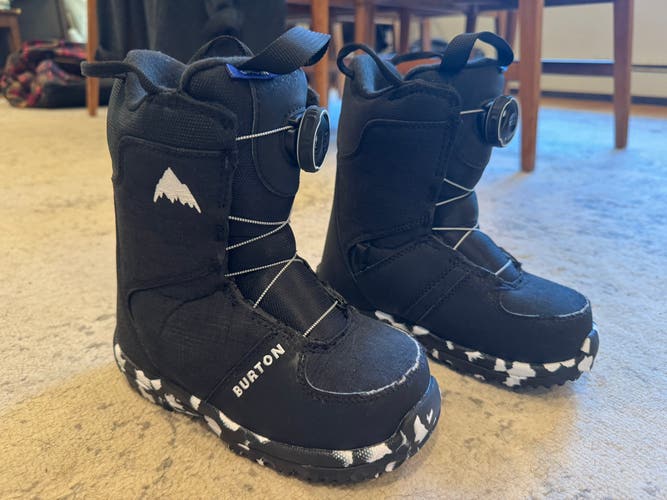 Kid's Burton Grom BOA Youth Snowboard Boots 1K