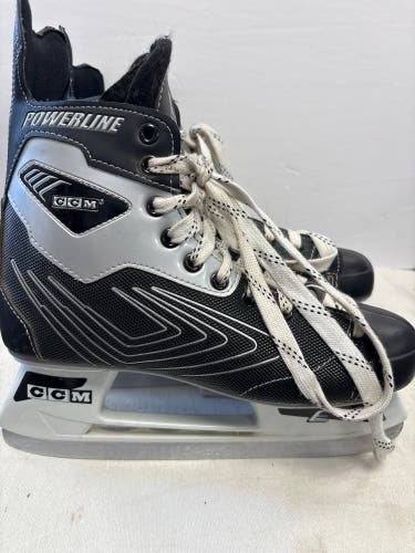 CCM Powerline Hockey Skates Regular Width 9 (Used)
