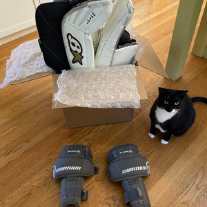 Reserved for @DirtyDK  — Goalie Guards (bundle with pads) Warrior Ritual X – Large Junior