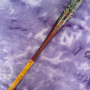 2023 DeMarini Voodoo One Alloy Bat USABat Certified (-5) Alloy 26 oz 31" (Used)