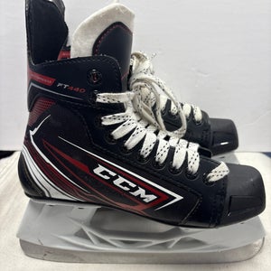CCM JetSpeed FT440 Hockey Skates Regular Width Size 4 (Used)