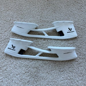 Brand New SET Bauer PowerFly Holder Pair Size 7