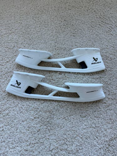 Brand New SET Bauer PowerFly Holder Pair Size 7