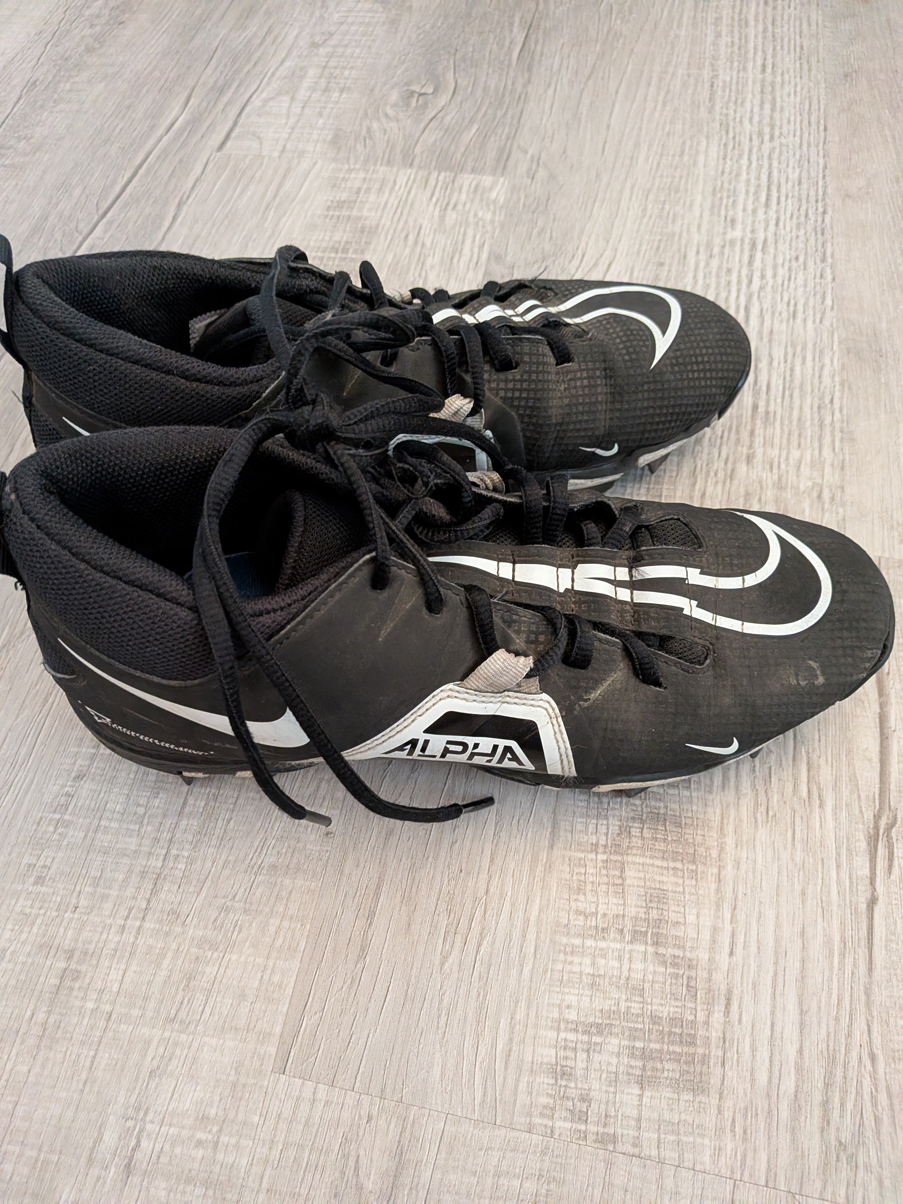 NEW Nike Alpha Menace 3 Shark Football Cleats Black White CV0582-001 Alpha Menace 3 Shark  main image 2