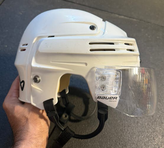 Small Bauer 4500 Helmet with new Bauer Visor