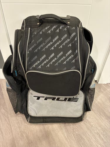 True Backpack Hockey Bag- Excellent condition
