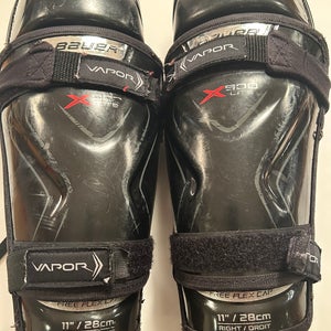 Junior Bauer vapor x900 lite 11" Shin Pads (Used)
