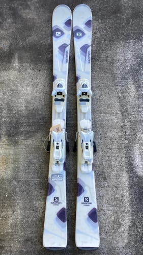 Used Women's Salomon White 143 cm Skis | SL10 Bindings | Max DIN 10