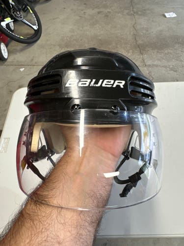 Large Bauer 4500 Helmet (Used)
